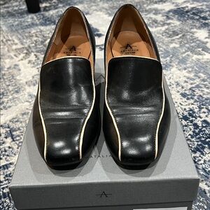 Aquatalia Women’s Black Leather Slip-Ons with Cream Trim and Snakeskin Heel